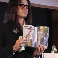 滝藤賢一は腹筋もすごかった
