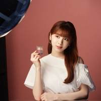 NiziU、Visee新・ブランドミューズに就任