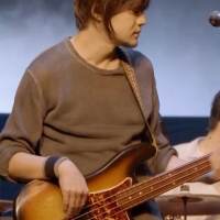 back number、新曲「黄色」パフォーマンス初披露