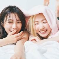 本田仁美＆矢吹奈子、久々再会に「緊張した笑」、『ar』11月号に登場