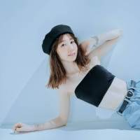 柏木由紀、初登場『ar』で腹筋くっきりオトナSEXY