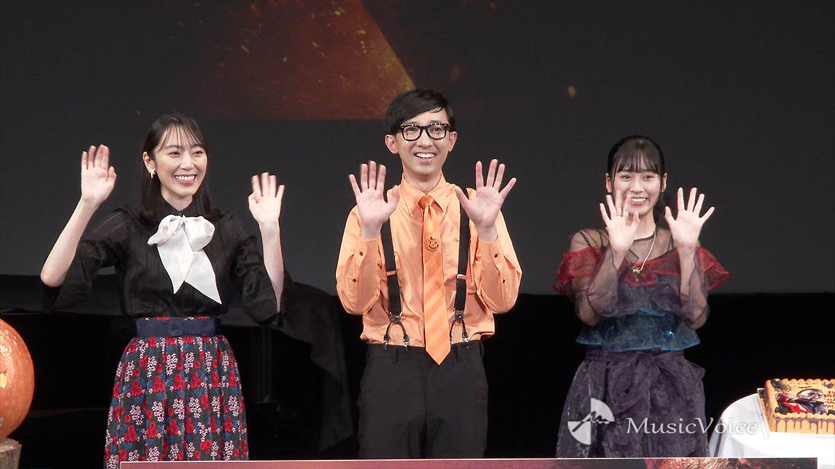 松井咲子はピアノ演奏、内木志は手拍子で　熱唱こがけんに忍び寄る恐怖