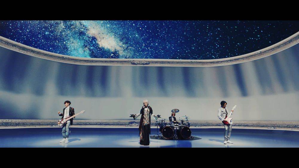 ラルク、tetsuyaの誕生日に「FOREVER」Music Clipサプライズ公開