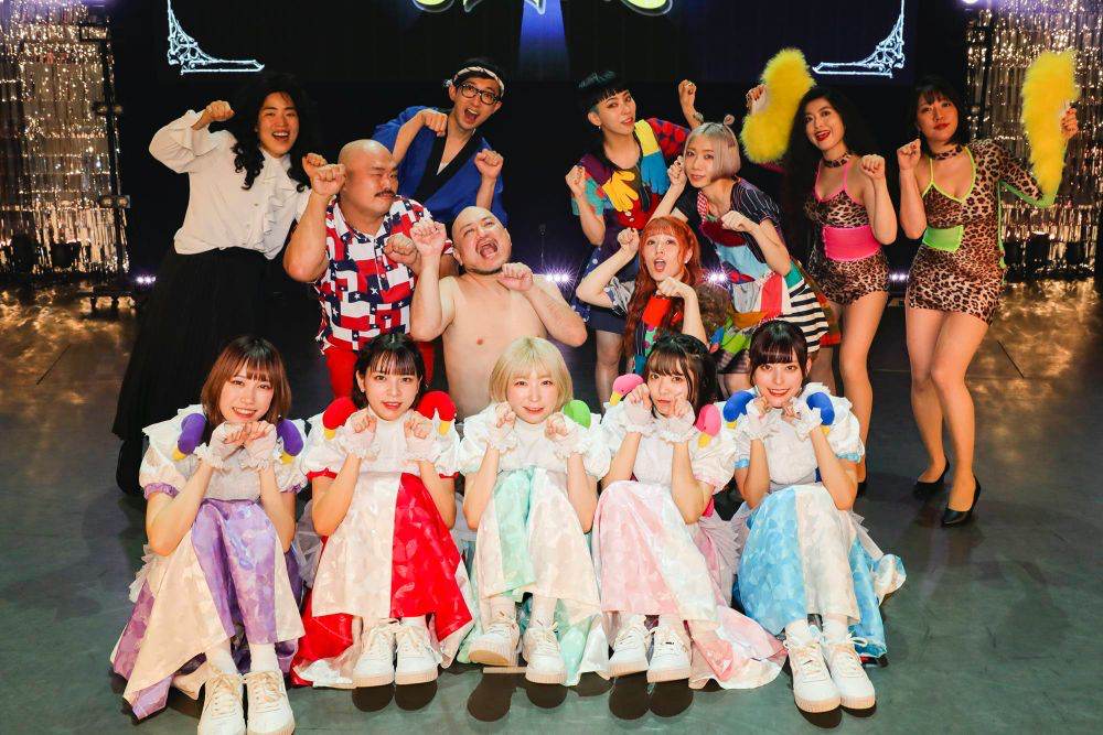 豆柴の大群、ザコシ、ゆりあんら豪華ゲストを迎えた特別公演完遂