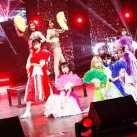 豆柴の大群、ザコシ、ゆりあんら豪華ゲストを迎えた特別公演完遂
