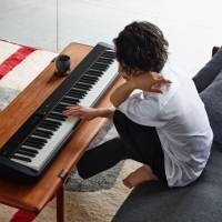 異色のピアニスト角野隼斗、テレビCM初主演