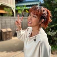 AI、朝ドラセットで「アルデバラン」２番歌詞初披露「女優になった気分です（笑）」