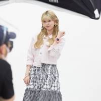 NiziU「たまごっちスマート」新TVCM公開