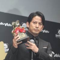 岡田准一「ananAWARD 2021」