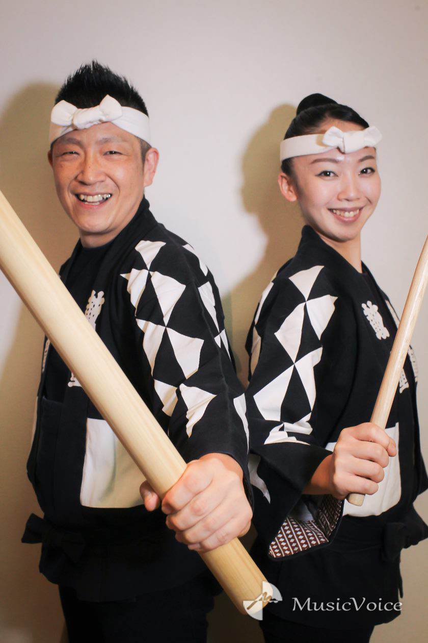 太鼓芸能集団 鼓童、船橋裕一郎と新山萌が語る太鼓の魅力とは