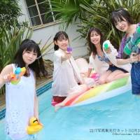 22／7初の写真集先行カット公開「見られるのが怖いです（笑）」