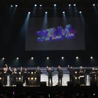 劇団EXILE公演に純烈ゲスト出演「“健康センター”くらいの気持ちできた」