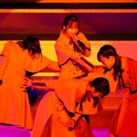 22／7、昼夜２公演にわたり全51曲を披露