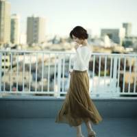 小林れい×福島裕二、写真展『完全変態-Holometabolism』アトリエY青山で開催