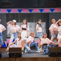 Girls2、初のツアーを完走「みなさんをもっと楽しい場所に」