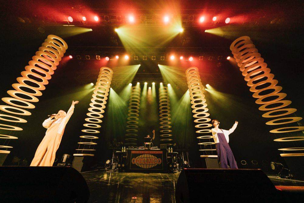 chelmico、即完した『chelmicoの大きい音ライブ』終幕　神セトリ公開