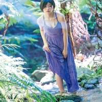 モー娘。加賀楓、写真集「メープルシュガー」発売