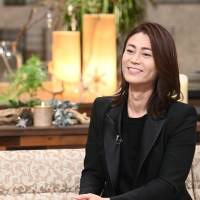 氷川きよし「TheCovers」に登場