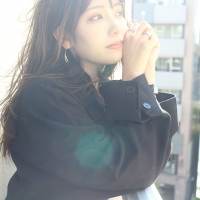 長谷川万射、インタビュー