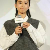 黒島結菜「foodable」公式アンバサダー
