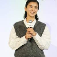 黒島結菜「foodable」公式アンバサダー