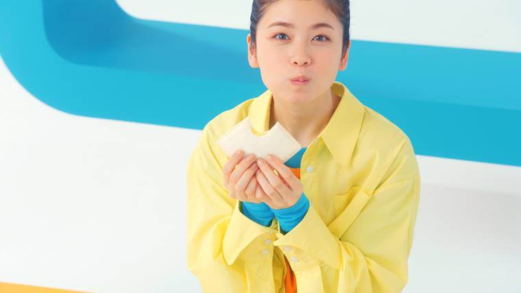 小芝風花、巨大トランポリンに気分上々「体力全部使っちゃいました」