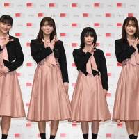 山崎天、田村保乃、森田ひかる、菅井友香