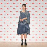 LiSAトップバッター意気込み「いつもより派手に」：紅白