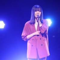 小片リサ、1stカバーアルバム発売記念イベント開催