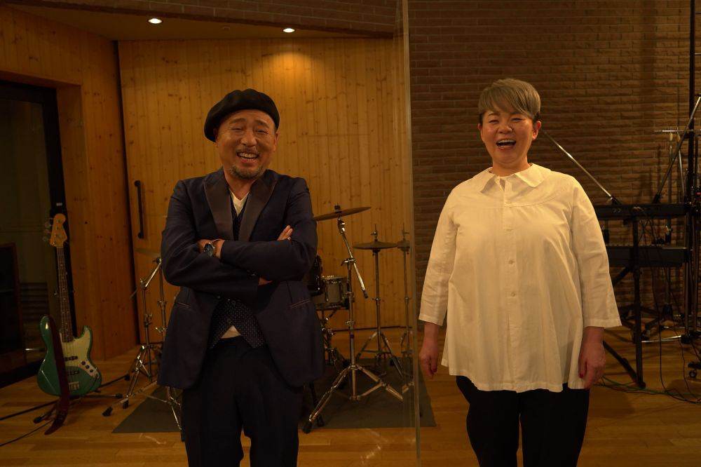 島津亜矢×マキタスポーツ、新曲をコロムビアとテイチクから同時配信