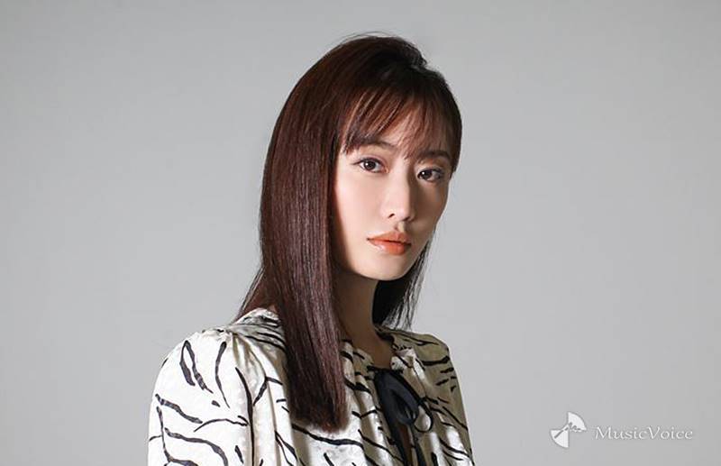 松本まりか＆小芝風花が“ヤマンバギャル”に、「別人すぎて誰かわからない」