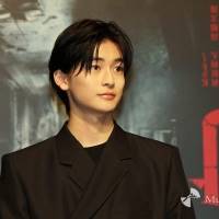 高橋文哉