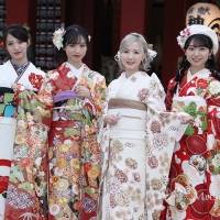 『AKB48 2022年新成人メンバー 成人式記念撮影会』