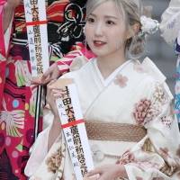 本田仁美『AKB48 2022年新成人メンバー 成人式記念撮影会』