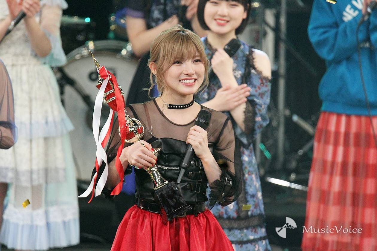 岡田奈々、第４回大会で悲願の歌唱力女王「くじけずにやってきて良かった」