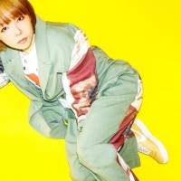 くつろぐaiko、new year movie公開