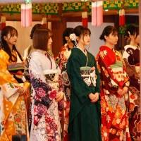 乃木坂46、新成人式を開催「新・華の2001年組世代」