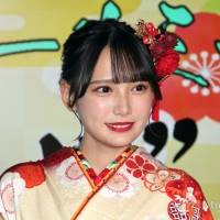 イコラブ＆ノイミー、振袖姿を披露　瀧脇笙古「一般常識クイズはドキドキ」