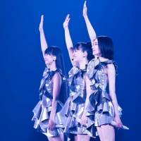 「Perfume LIVE 2022［polygon wave］