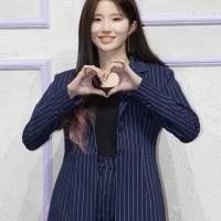 fromis_9、メディアショーケース開催「以前より成長した私たちの姿を」