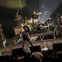 ザ・クロマニヨンズ、約２年振りの全国ツアーZepp Hanedaでスタート