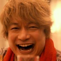 香取慎吾、豪快に喰らう