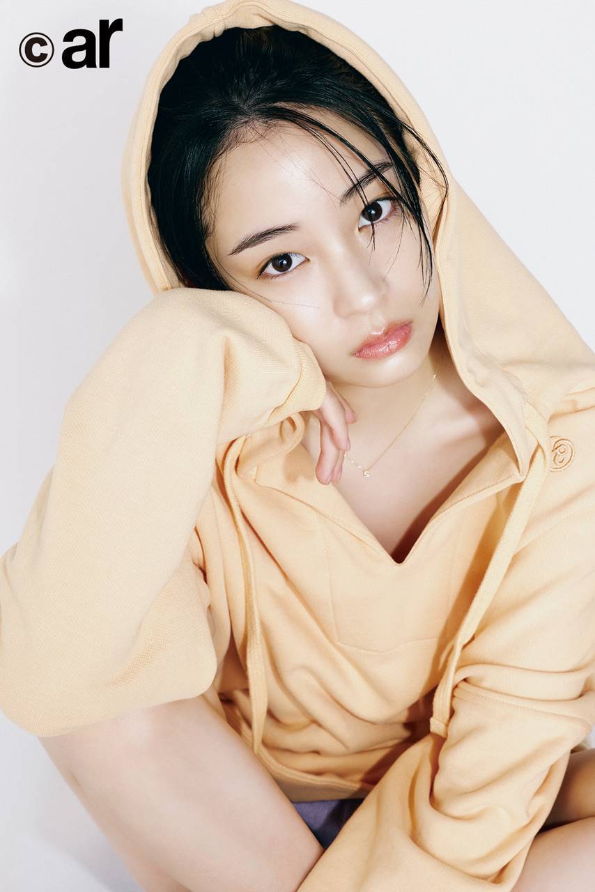 広瀬すず、恋しても「超、冷静です」　キックボクシング姿披露