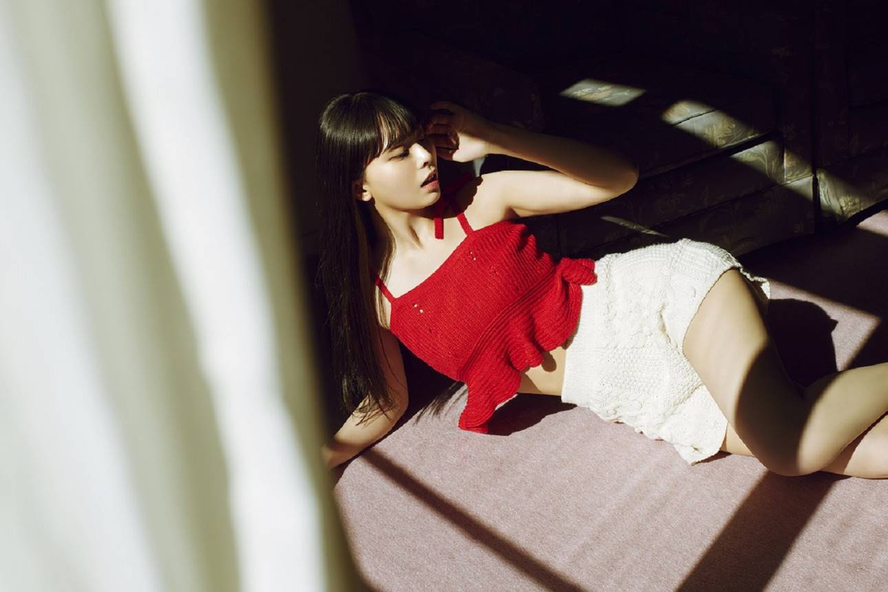 川口ゆりな、カレンダー発売決定「渾身の一冊」