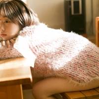 カリスマインフルエンサー“なえなの”、ファースト写真集