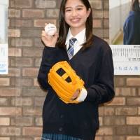伊丹彩華、センバツ応援イメキャラに「私も全力投球で！」