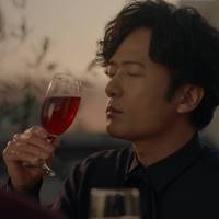 稲垣吾郎、音楽聞きながら料理している時は「特別な時間」