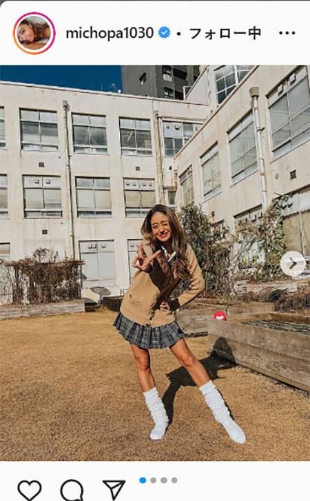 みちょぱ、23歳　ＪＫ姿に「かわいい」「違和感ゼロ」