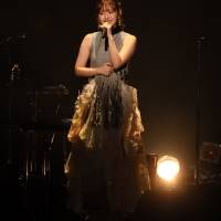鈴木愛理「感謝の気持ちを音楽と言葉で」3rdアルバム『26/27』リリース