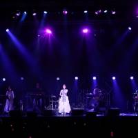 鈴木愛理「感謝の気持ちを音楽と言葉で」3rdアルバム『26/27』リリース